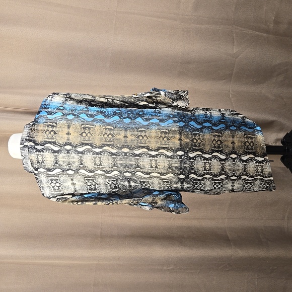 Frank Lyman blue tan sheer snake print boho long sleeve tunic blouse, size 12 - Picture 7 of 8